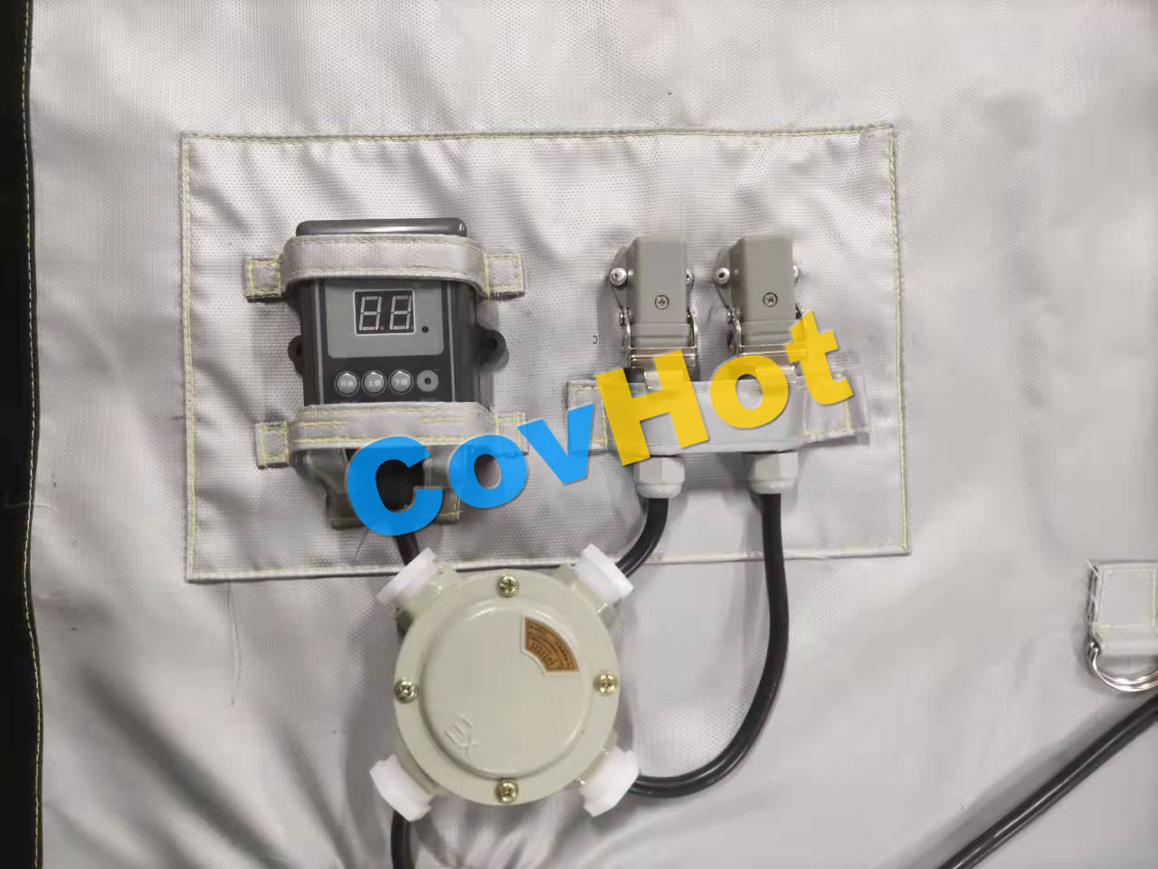 電伴熱<a href=http://doxkdst.cn/e/tags/?tagname=%E4%BF%9D%E6%B8%A9%E5%A5%97 target=_blank class=infotextkey>保溫套</a>